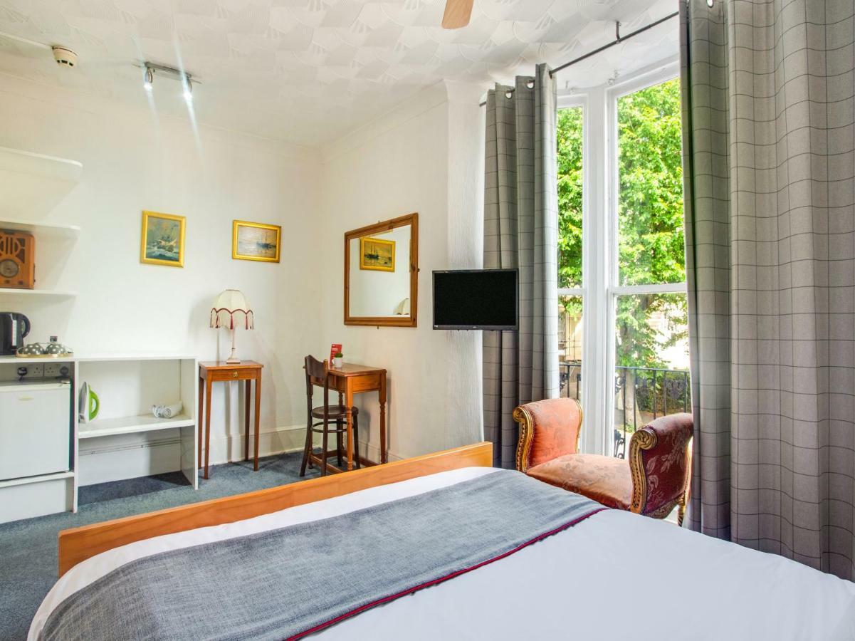 Oyo Avalon Lifestyle Guest House Hove Esterno foto